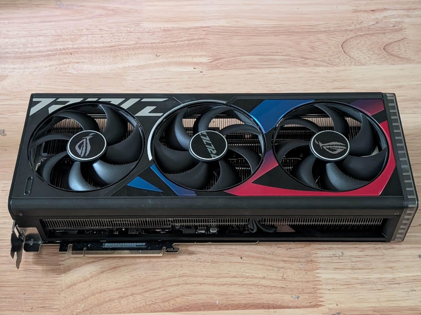 MEJOR OFERTA BH ASUS ROG Strix - Graphics Card 24Gb Gddr6X reseña y precio